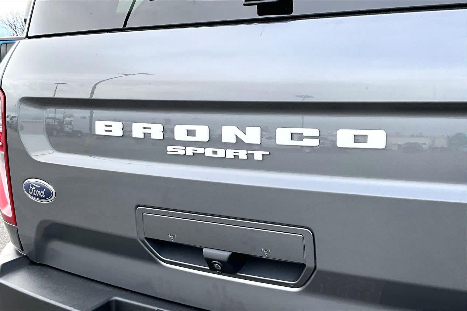 Thumbnail: 2021 Ford Bronco Sport - 7