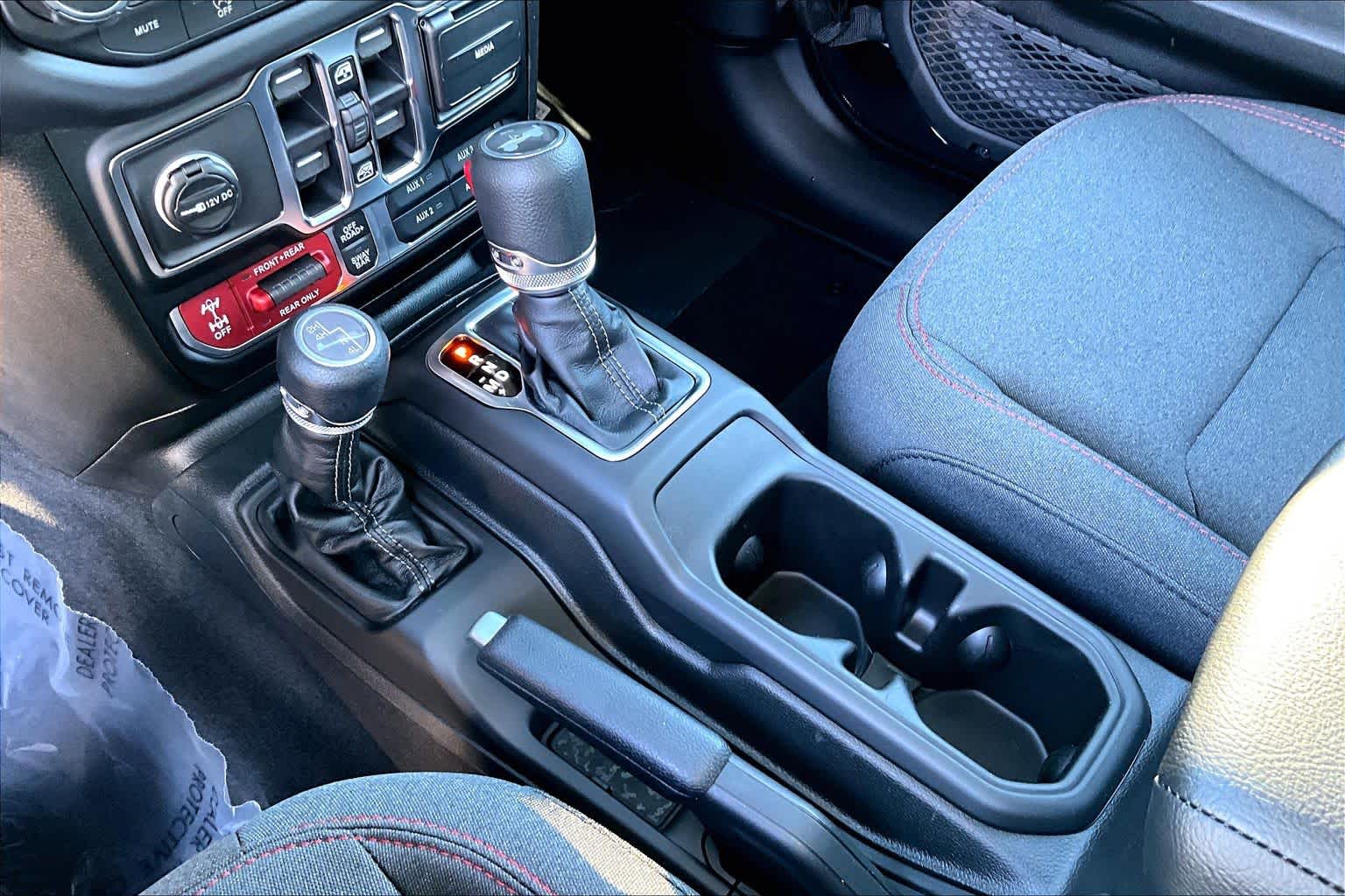 Thumbnail: 2026 Jeep Wrangler - 17