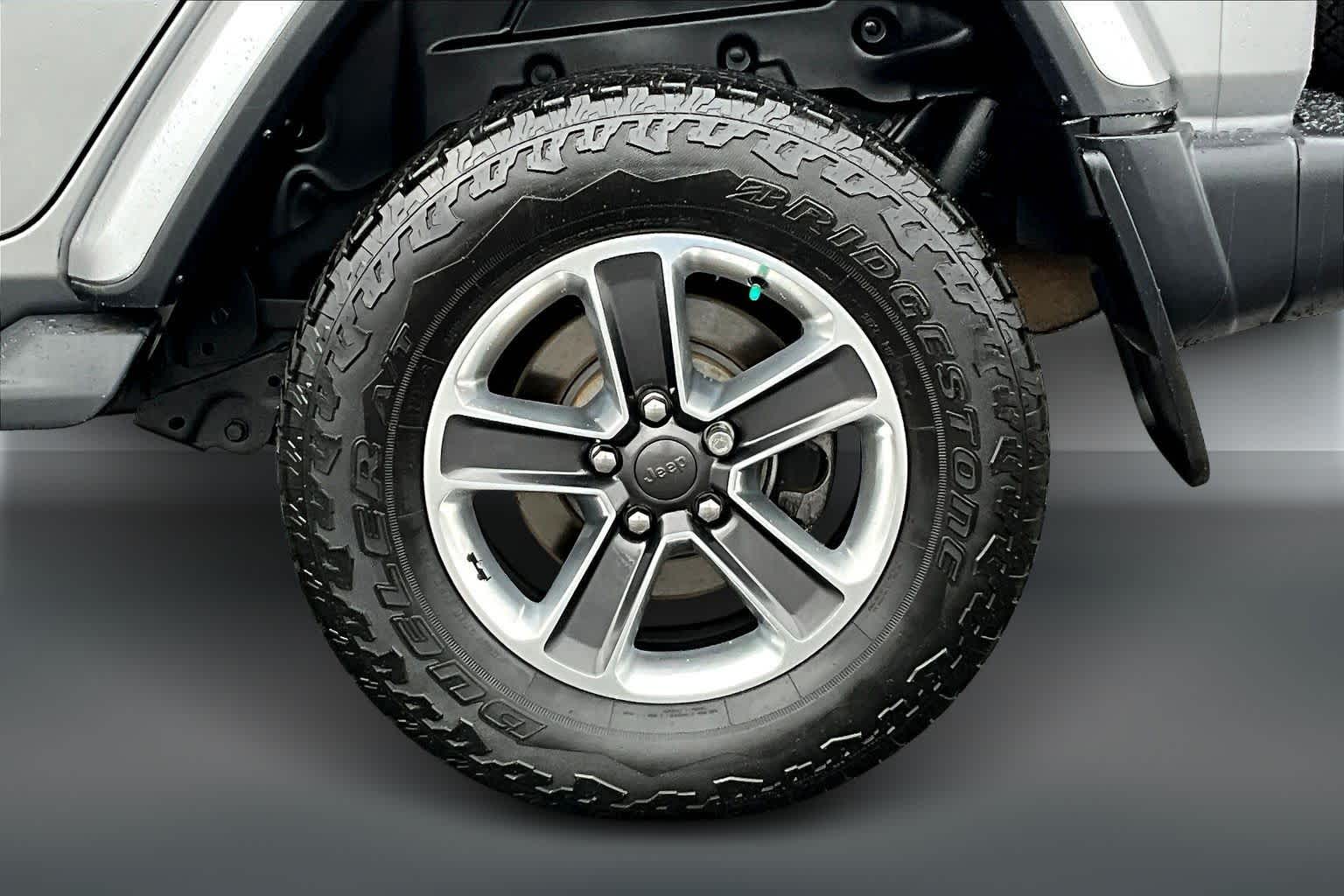 Thumbnail: 2019 Jeep Wrangler - 36