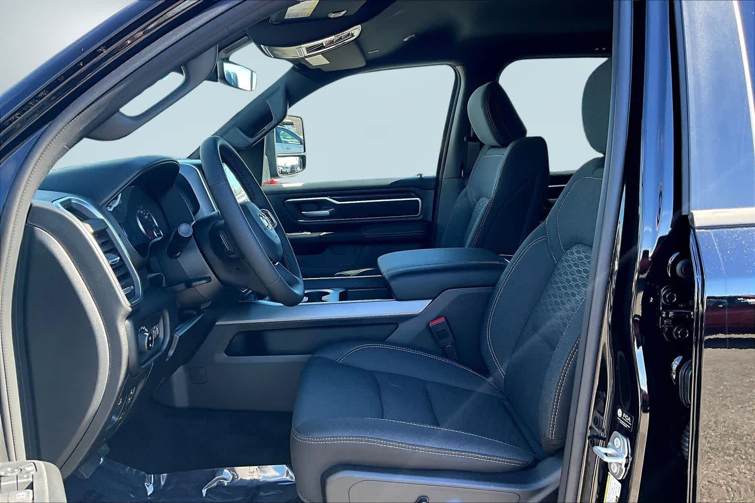 Thumbnail: 2026 RAM 1500 - 10