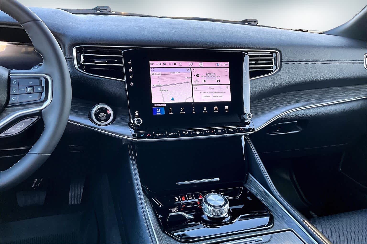 Thumbnail: 2024 Jeep Wagoneer - 15