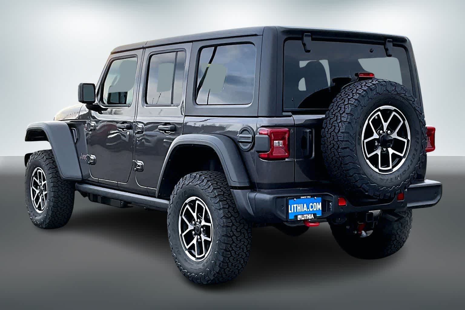 Thumbnail: 2026 Jeep Wrangler - 4