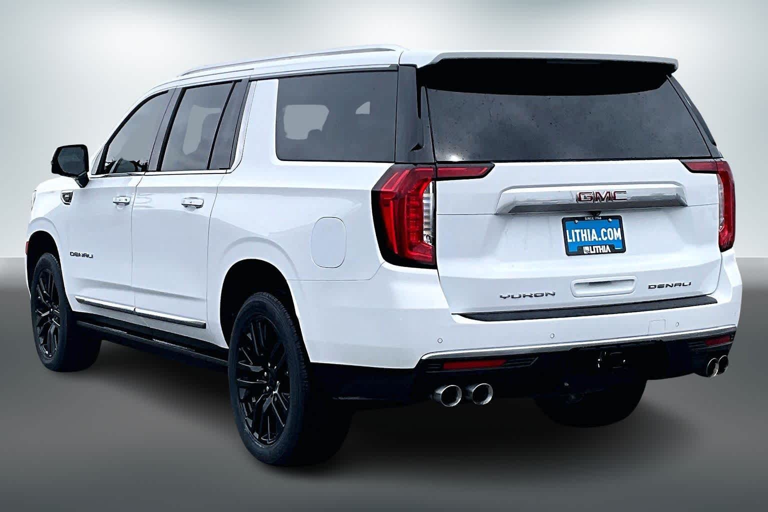 Thumbnail: 2022 GMC Yukon - 4