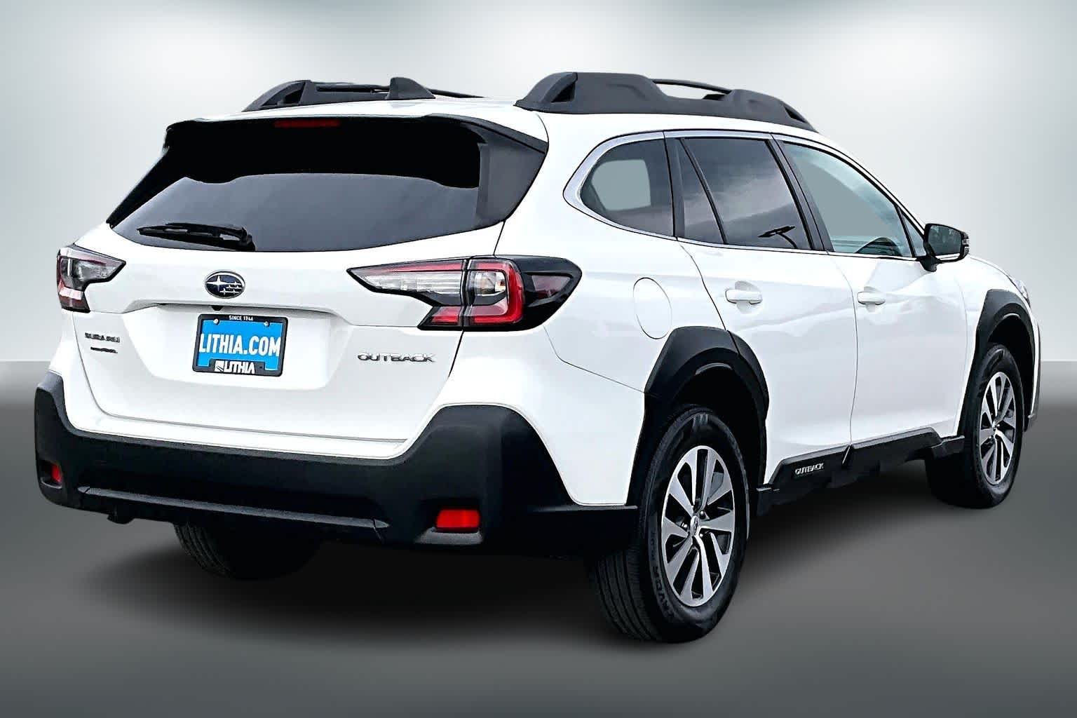 Thumbnail: 2023 Subaru Outback - 22