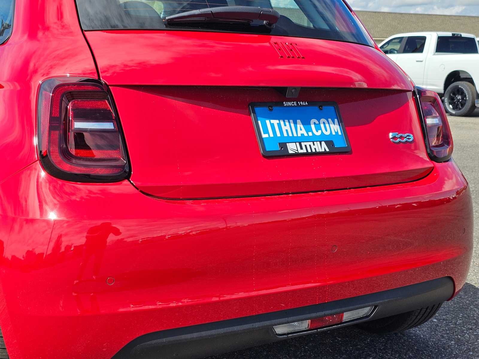 Thumbnail: 2024 Fiat 500e - 7