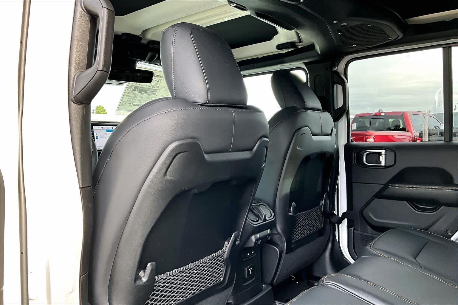 Thumbnail: 2026 Jeep Wrangler - 12