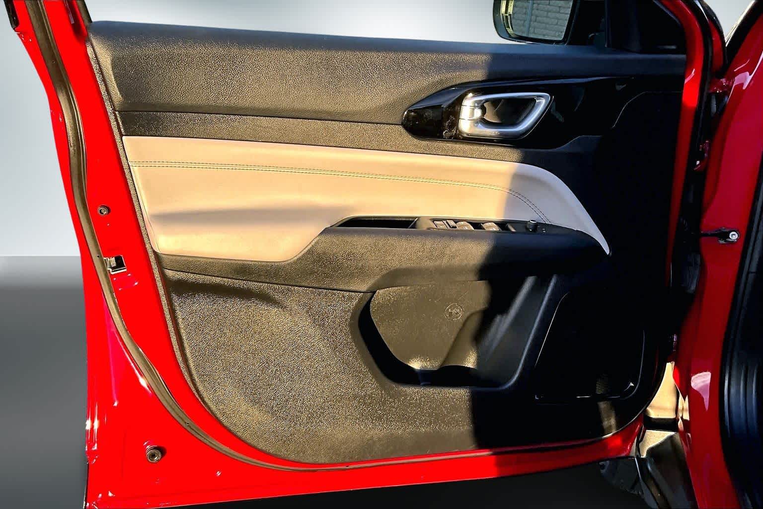 Thumbnail: 2024 Jeep Compass - 27