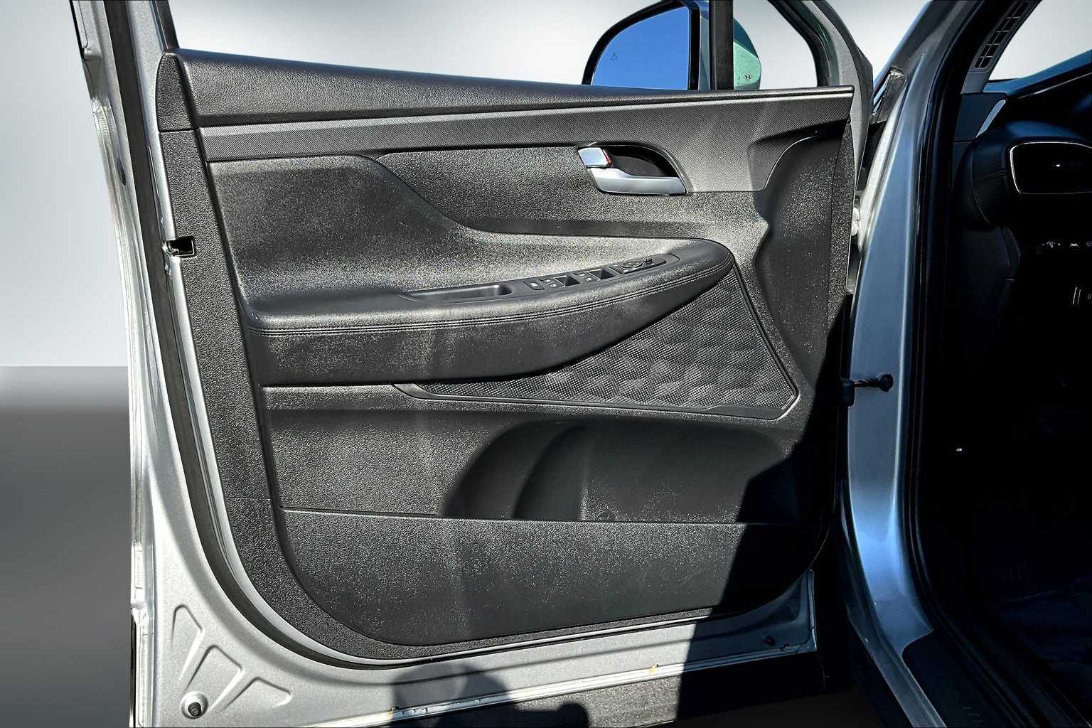 Thumbnail: 2023 Hyundai Santa Fe - 27