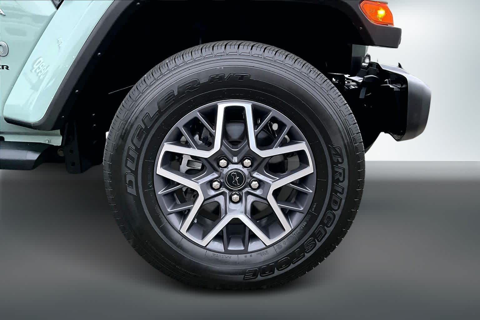 Thumbnail: 2024 Jeep Wrangler - 35