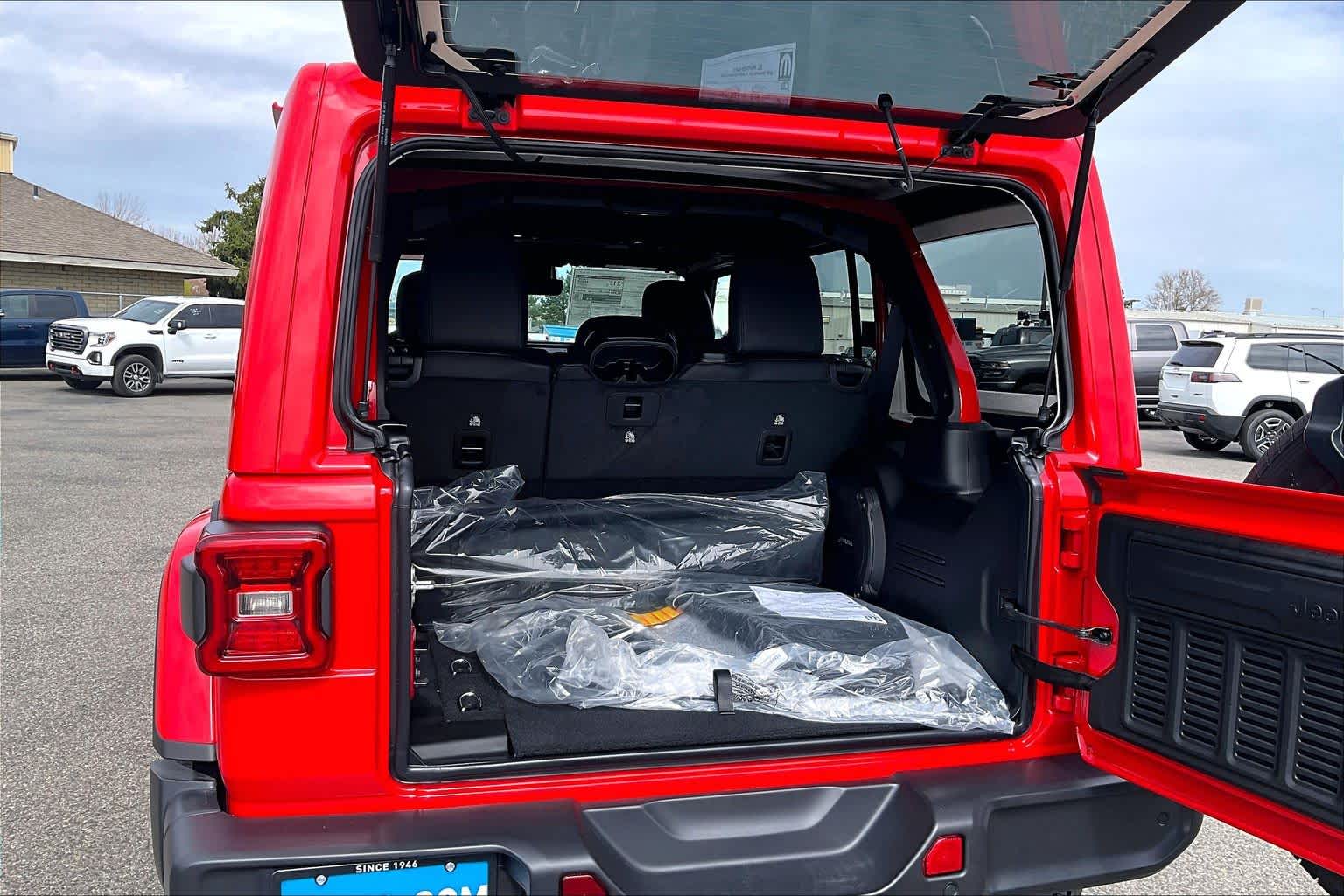 Thumbnail: 2026 Jeep Wrangler - 19