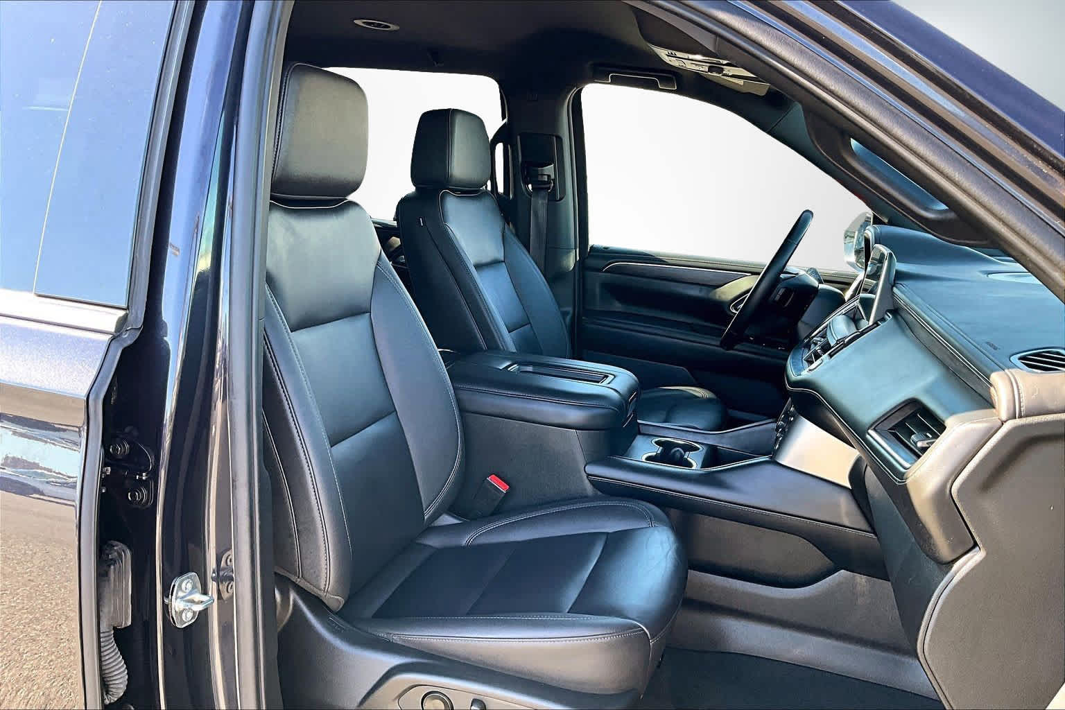 Thumbnail: 2024 Chevrolet Tahoe - 12