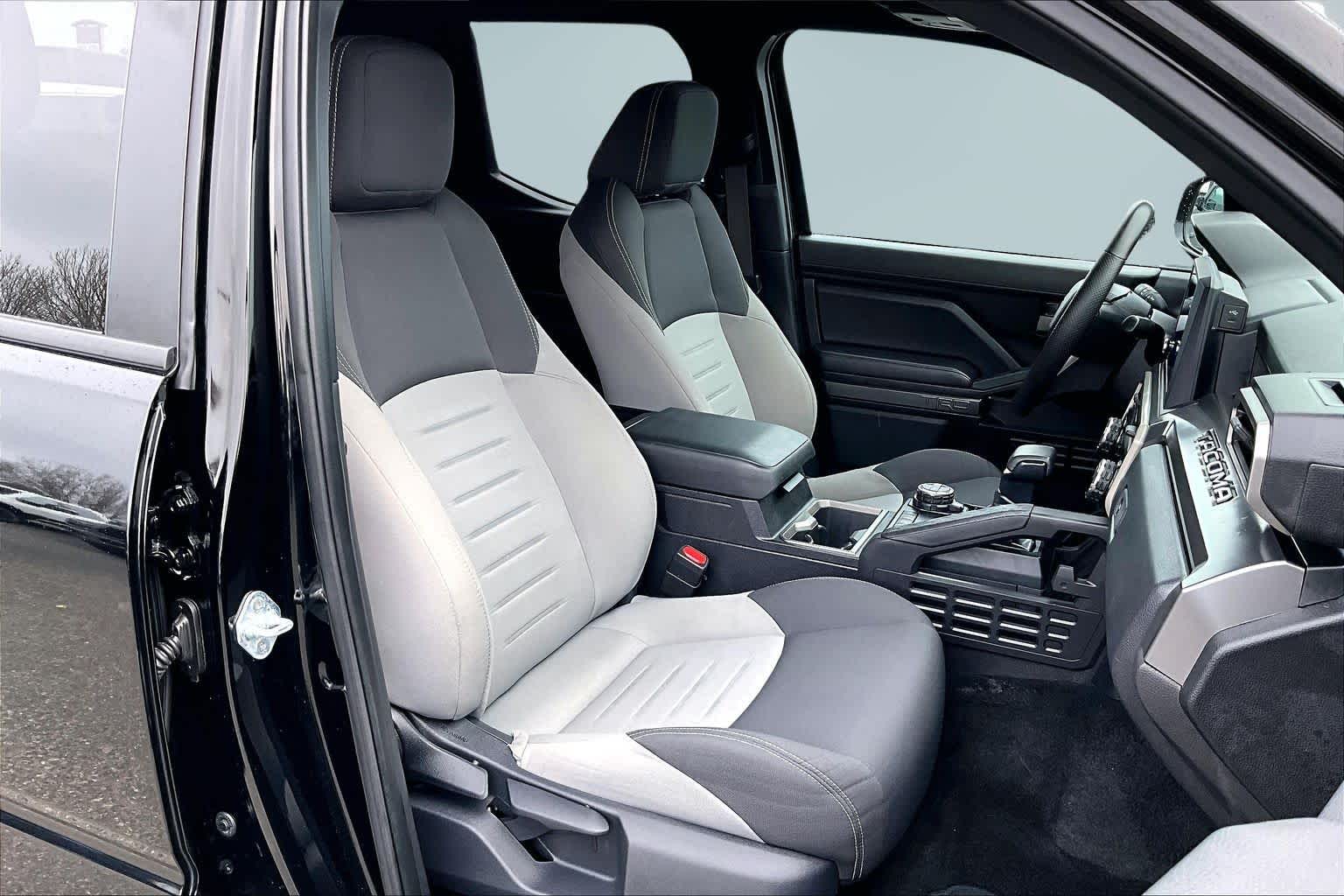 Thumbnail: 2024 Toyota Tacoma - 12