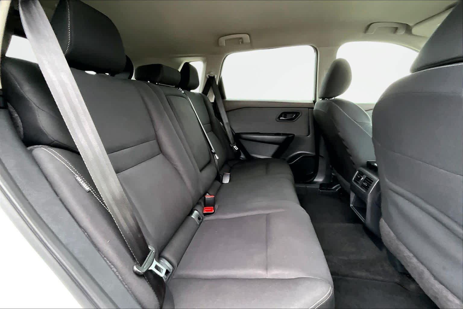 Thumbnail: 2023 Nissan Rogue - 30