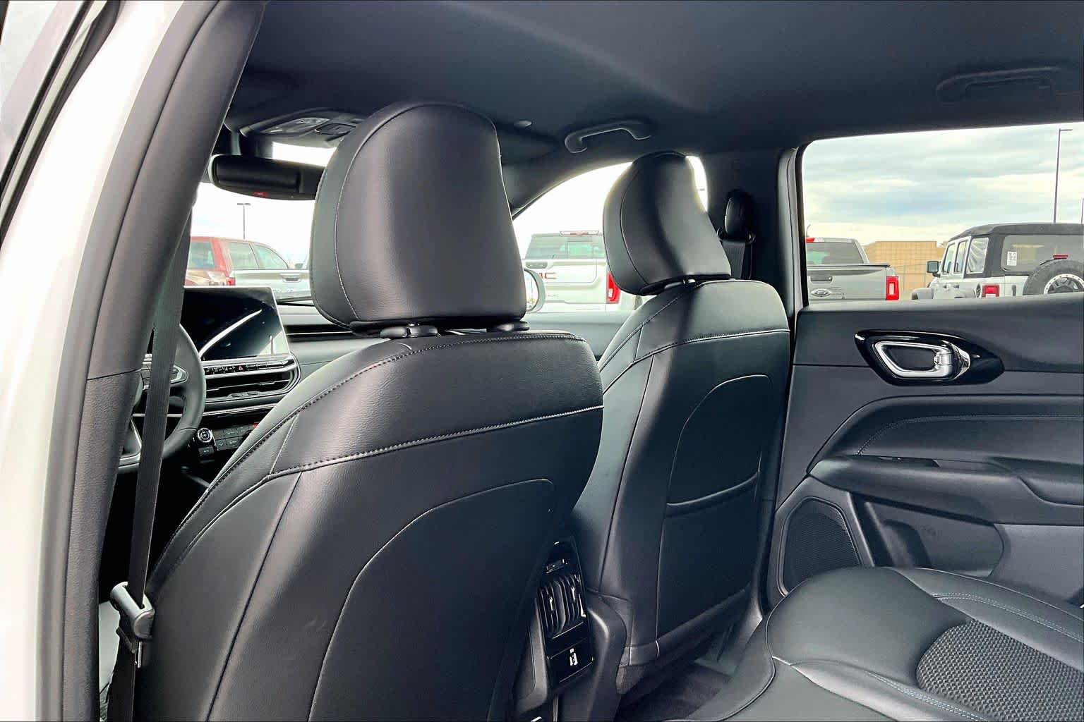 Thumbnail: 2026 Jeep Compass - 12