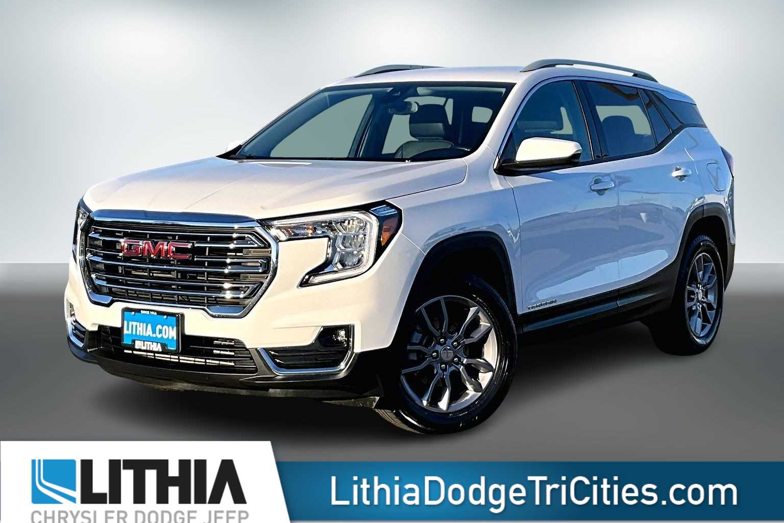 2024 GMC Terrain SLT's photo