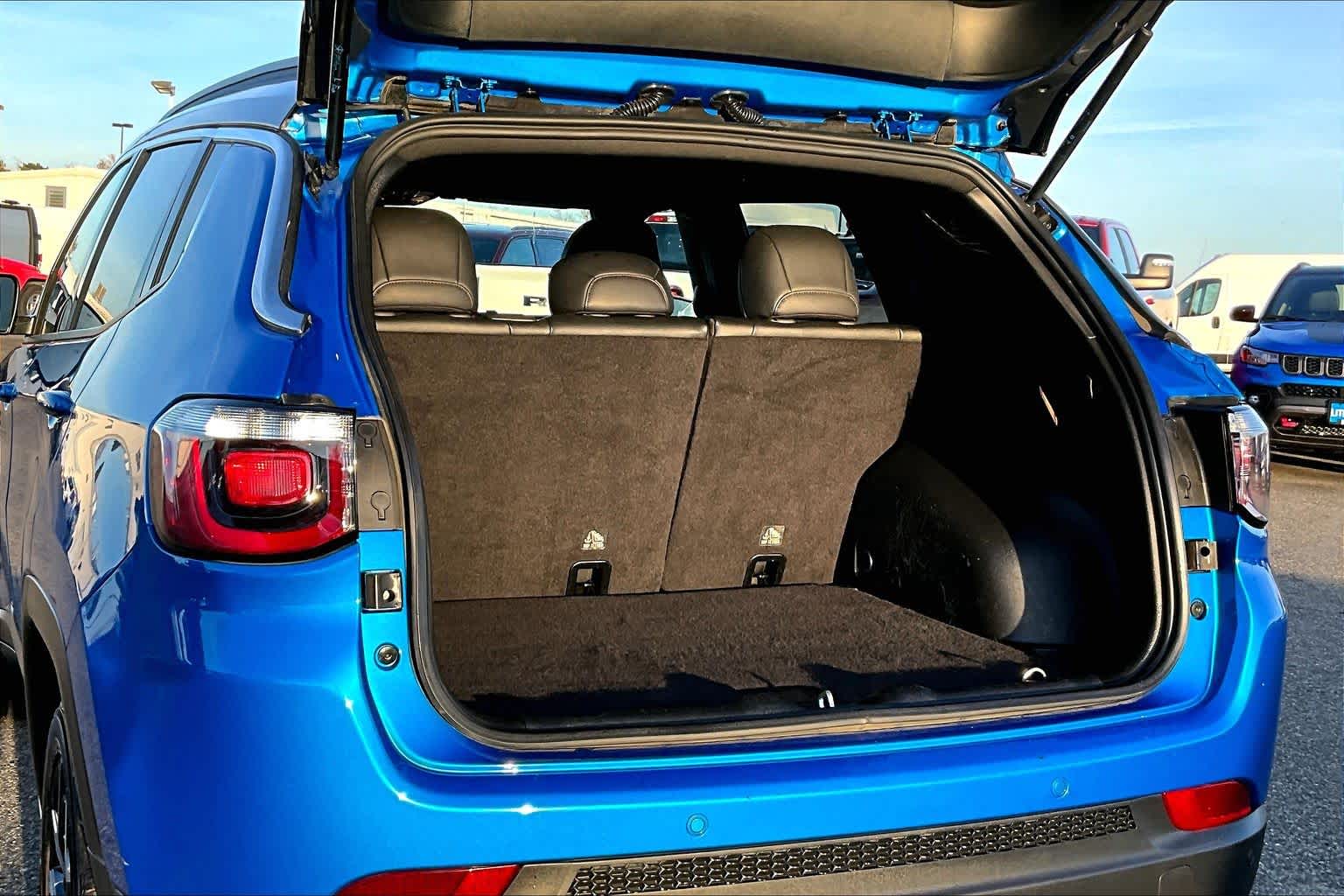 Thumbnail: 2024 Jeep Compass - 18