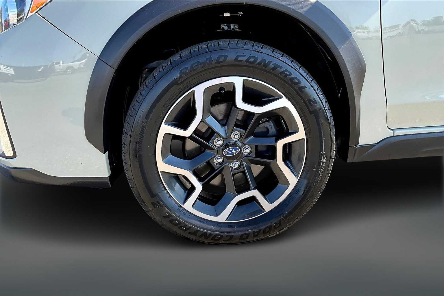 Thumbnail: 2017 Subaru Crosstrek - 8
