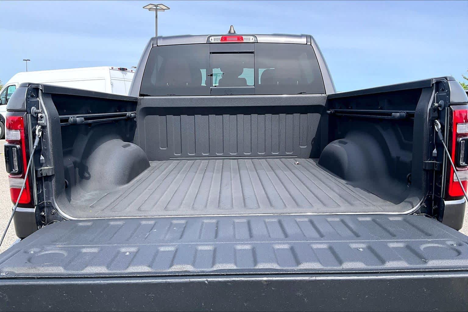 Thumbnail: 2023 RAM 1500 - 18