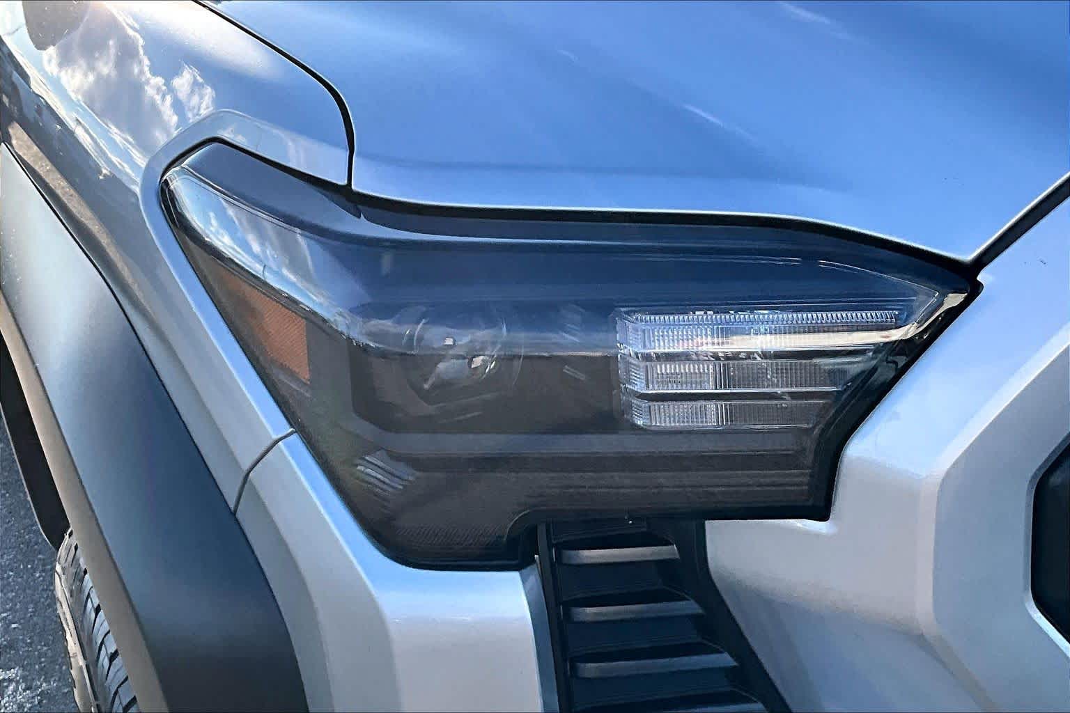 Thumbnail: 2024 Toyota Tacoma - 28