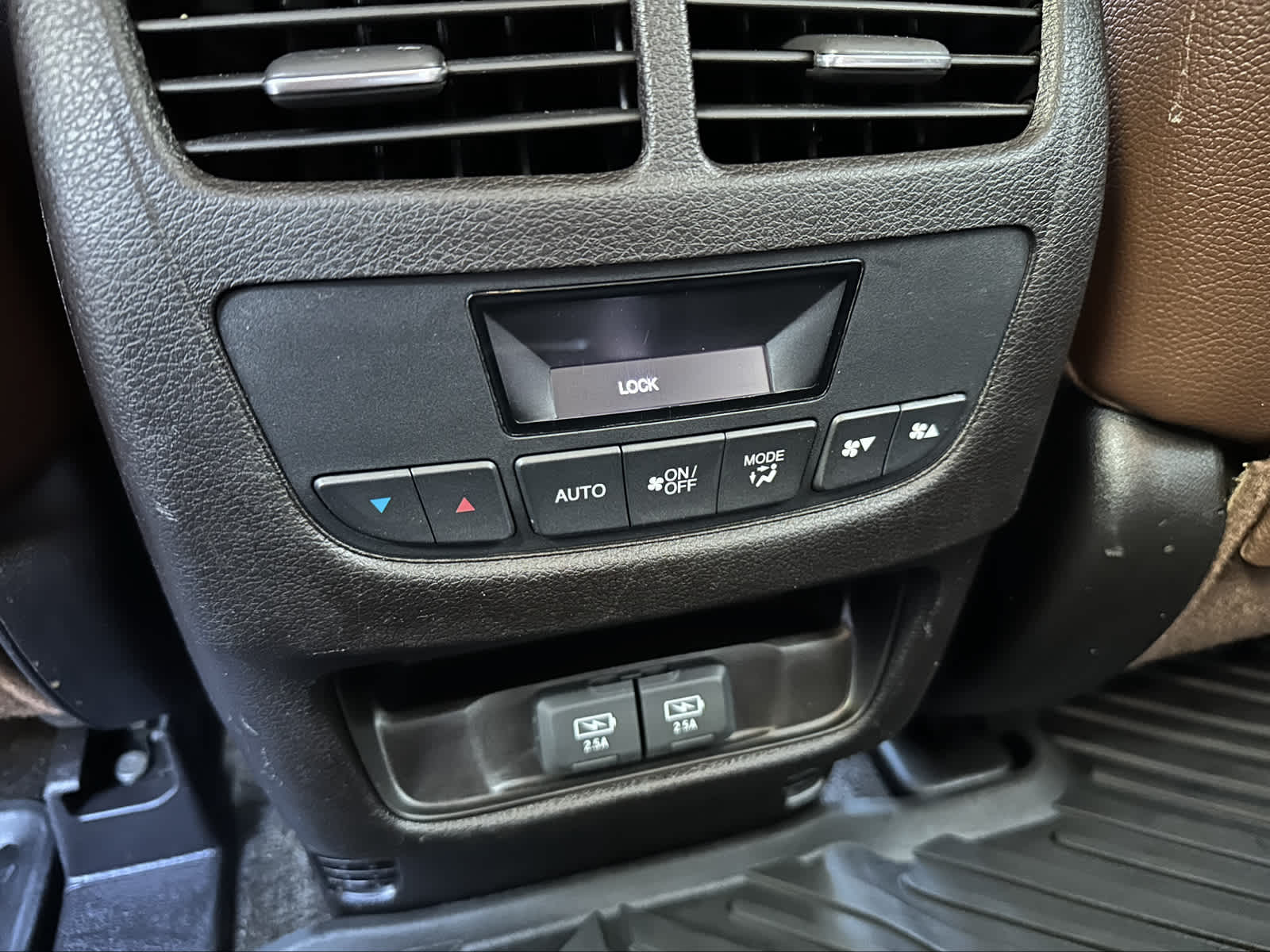 Thumbnail: 2017 Acura MDX - 26