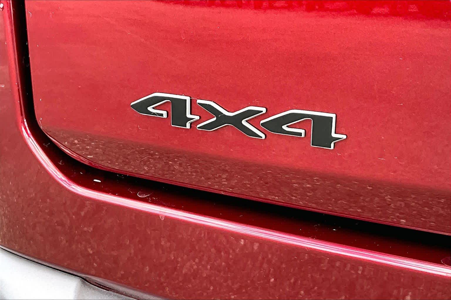 Thumbnail: 2026 Jeep Grand Wagoneer - 6