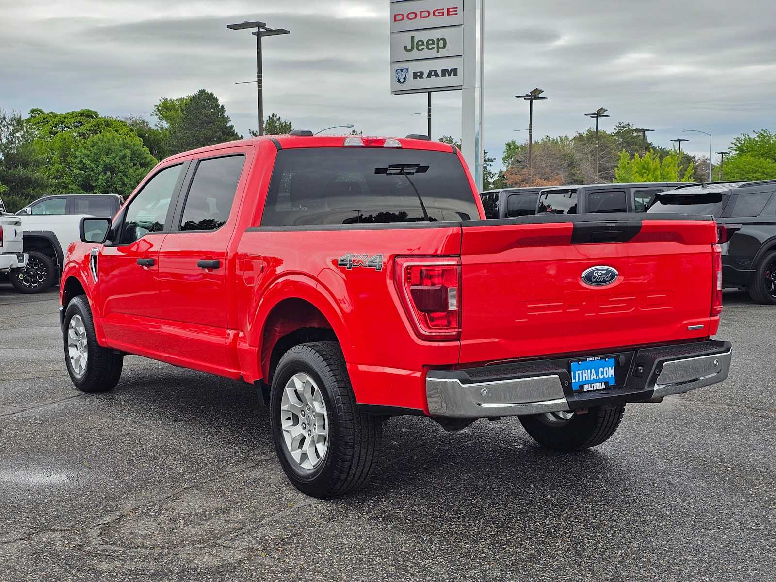 2023 Ford F-150 XLT 4