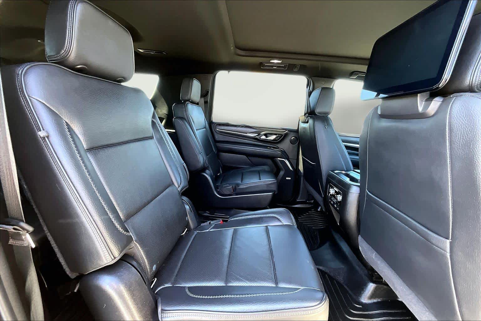 Thumbnail: 2021 GMC Yukon - 29