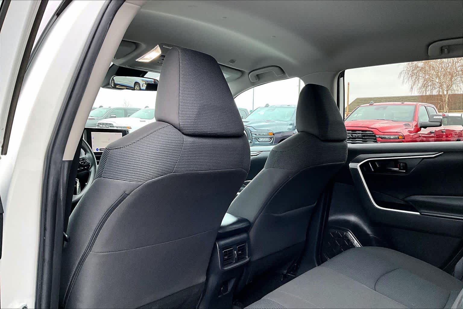 Thumbnail: 2023 Toyota RAV4 - 12