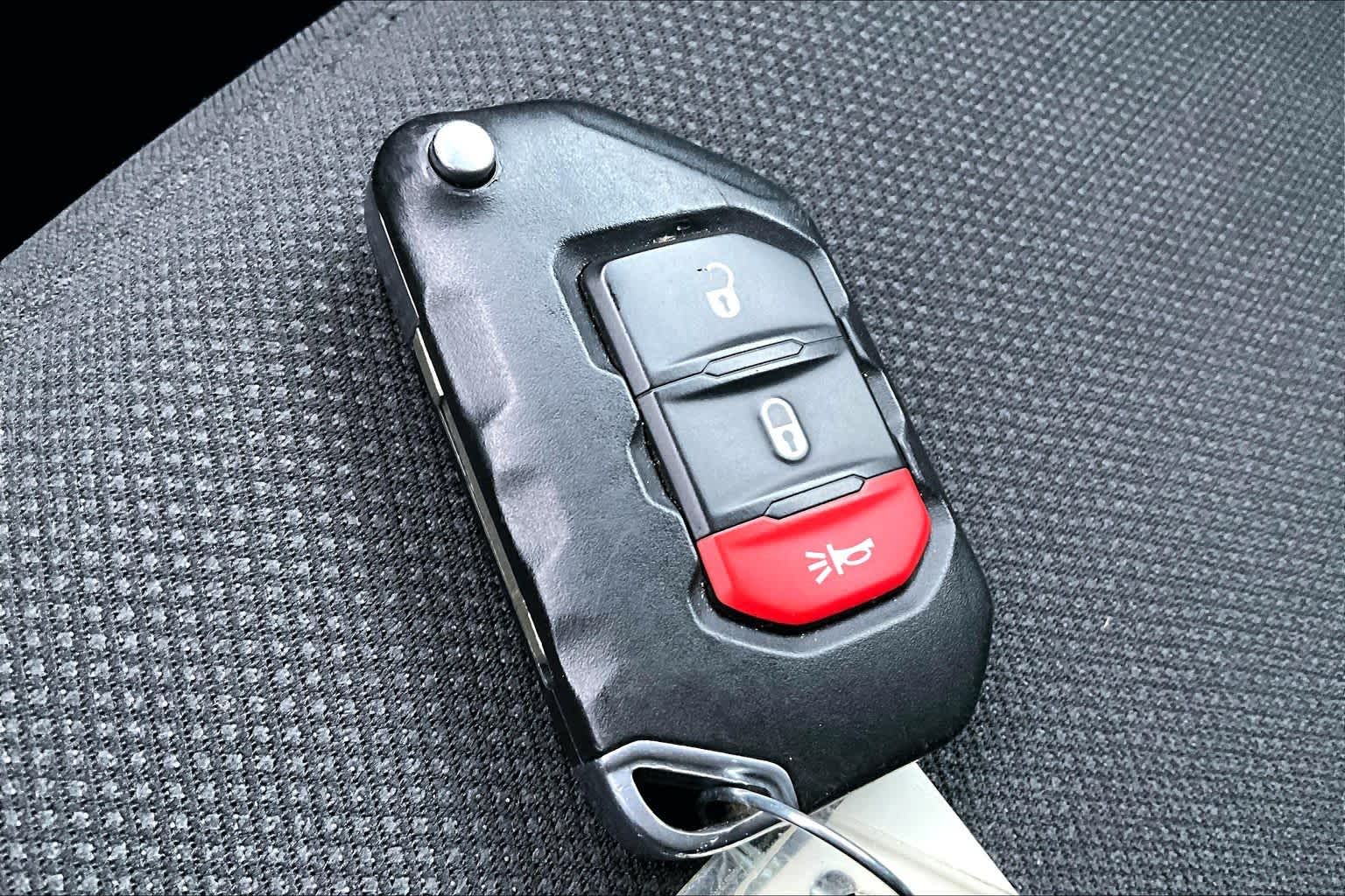 Thumbnail: 2023 Jeep Wrangler - 19