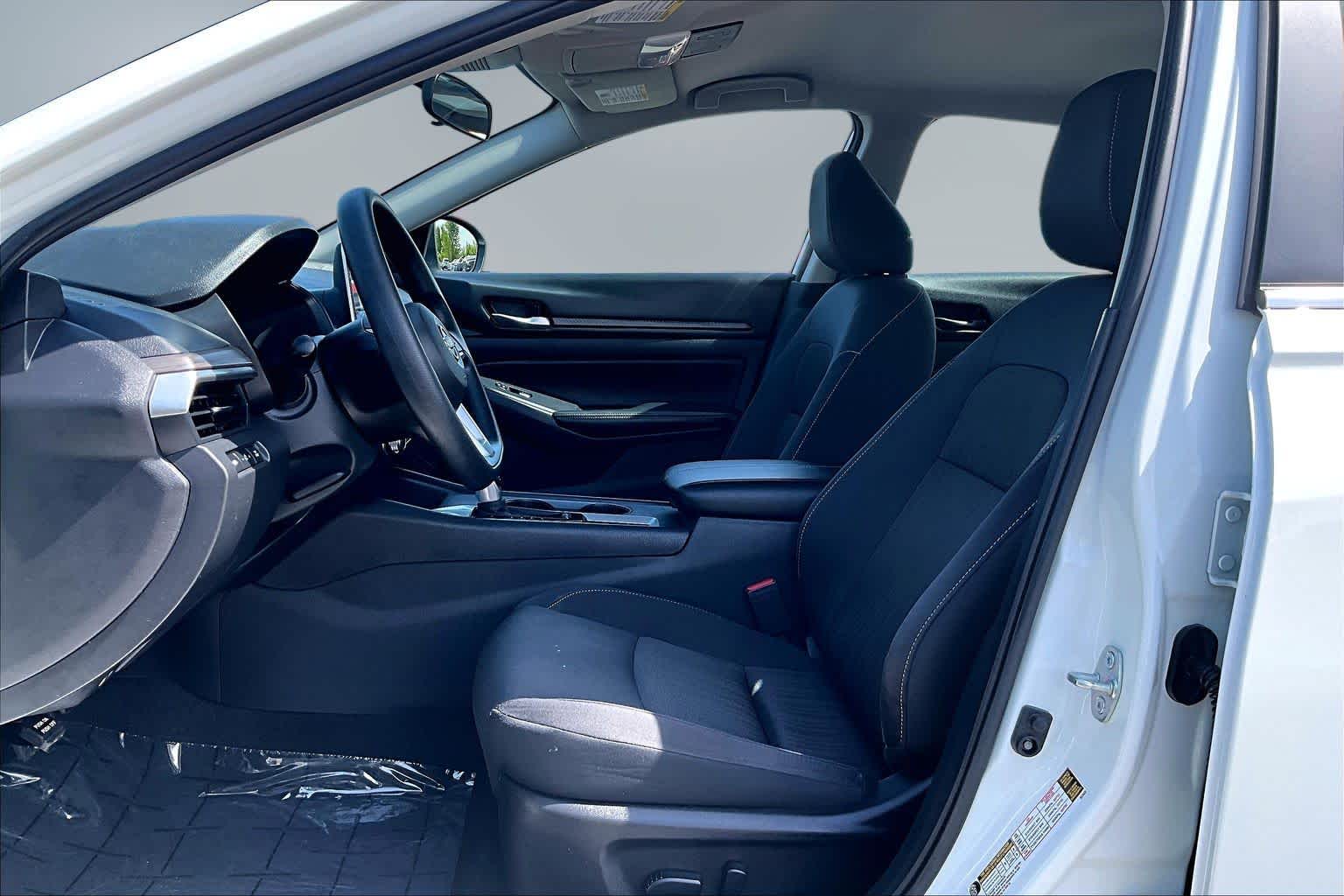 Thumbnail: 2025 Nissan Altima - 11