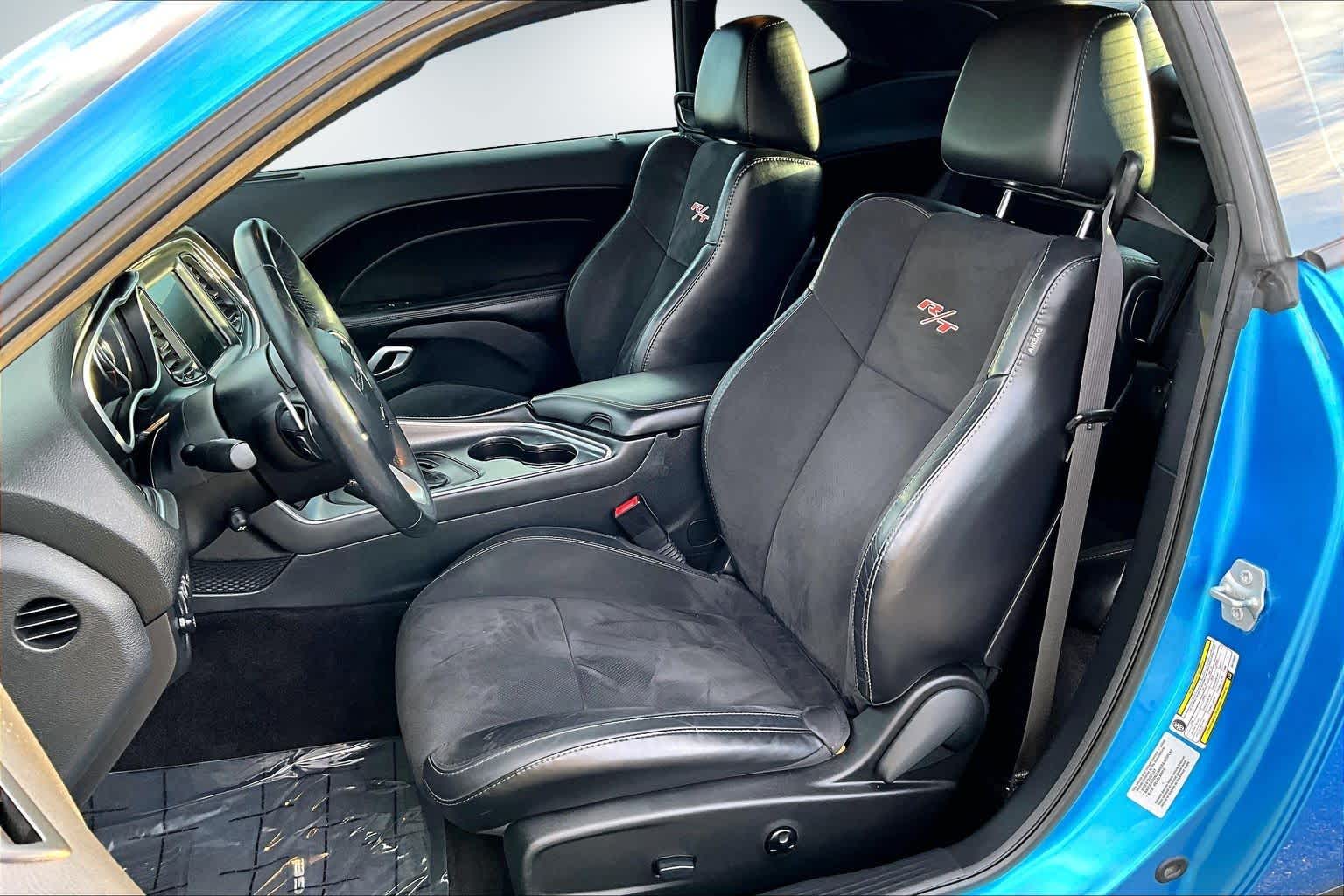 Thumbnail: 2016 Dodge Challenger - 11