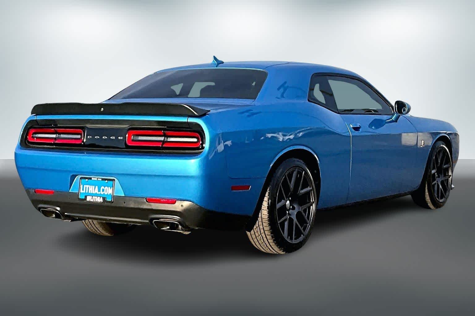 Thumbnail: 2016 Dodge Challenger - 21