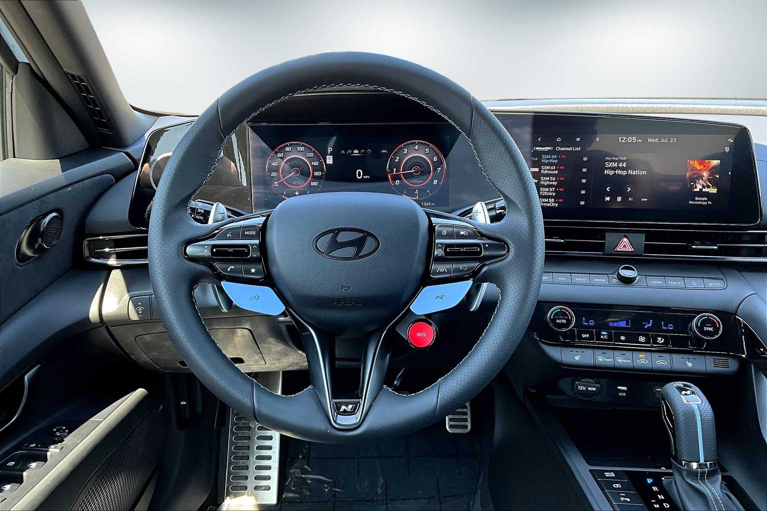 Thumbnail: 2025 Hyundai Elantra - 14