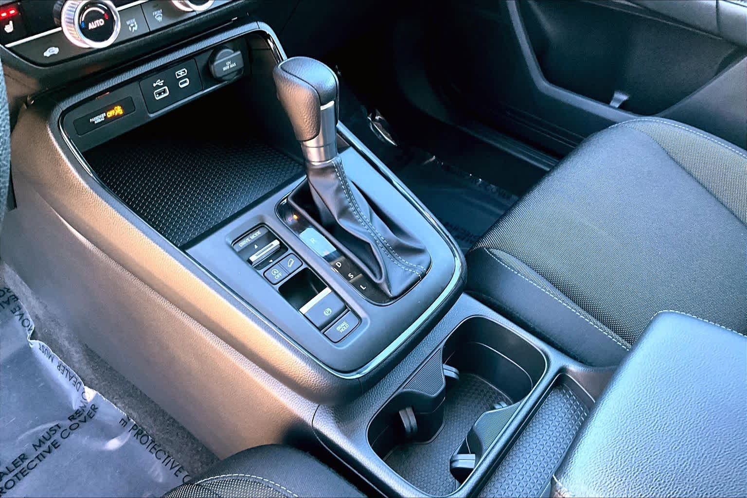 Thumbnail: 2024 Honda CR-V - 16