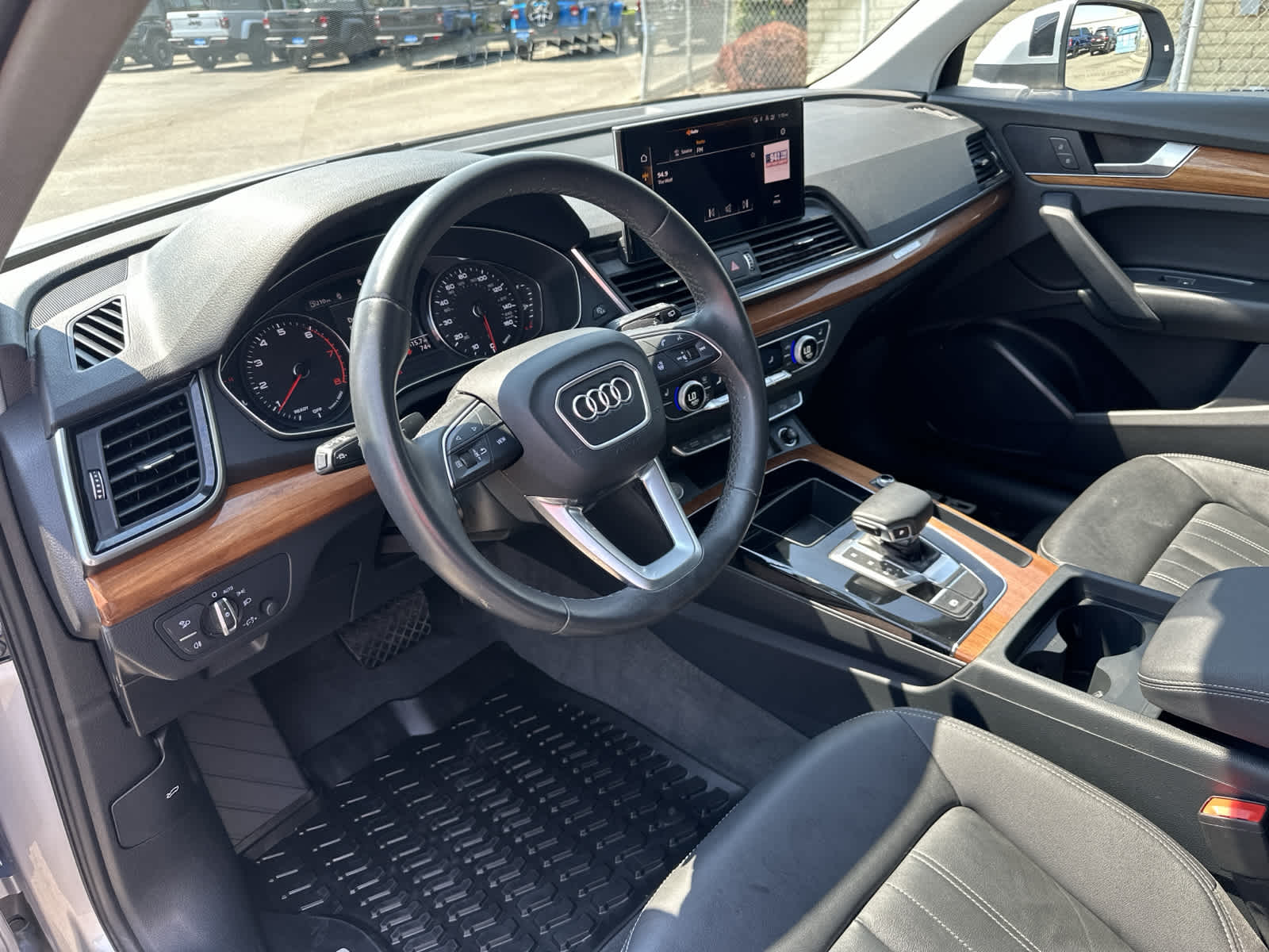 Used 2023 Audi Q5 Premium with VIN WA1GAAFY2P2007104 for sale in Kennewick, WA