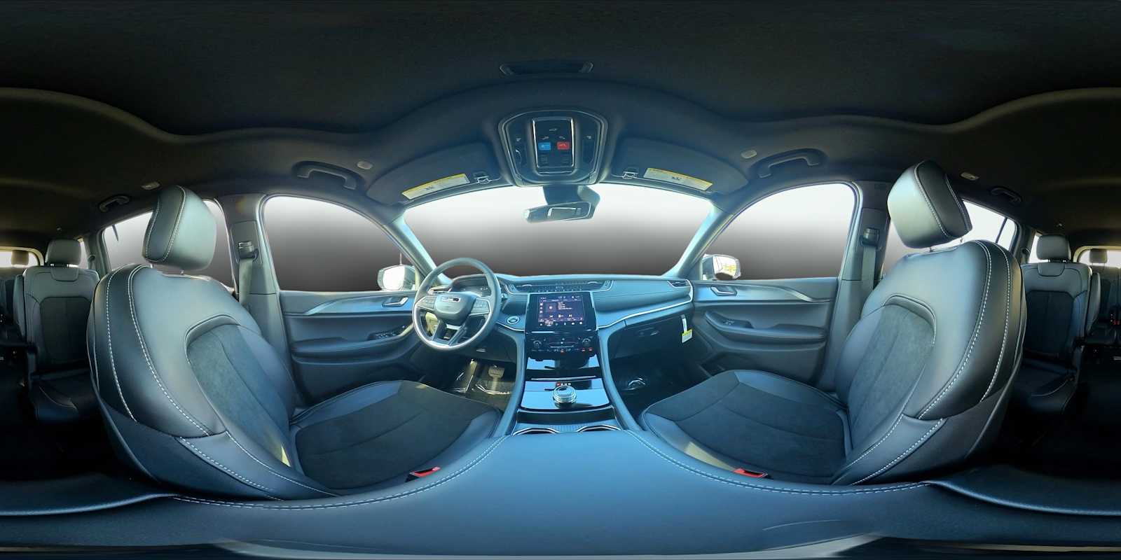 Thumbnail: 2025 Jeep Grand Cherokee - 24