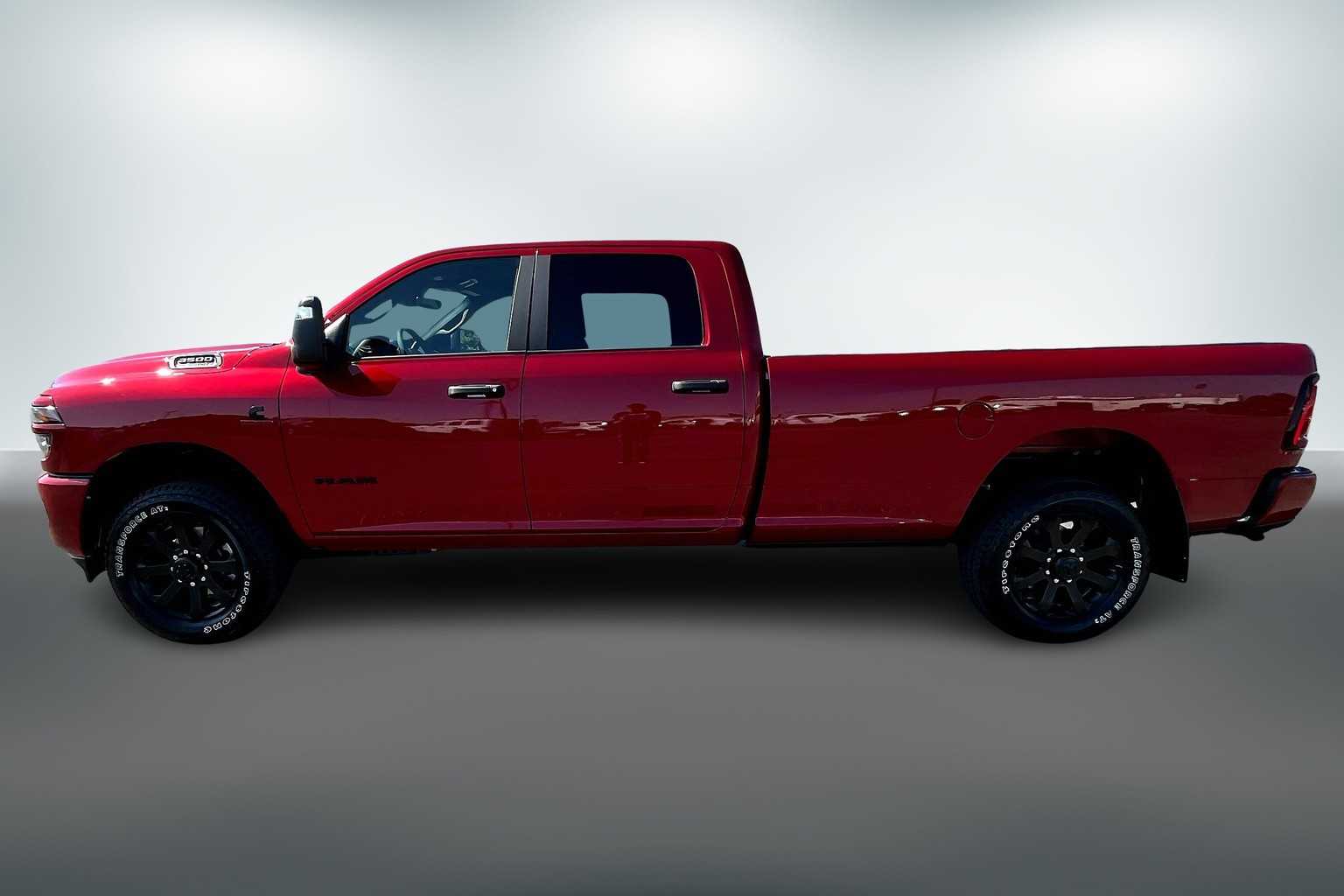 2026 Ram 3500 Big Horn photo 2