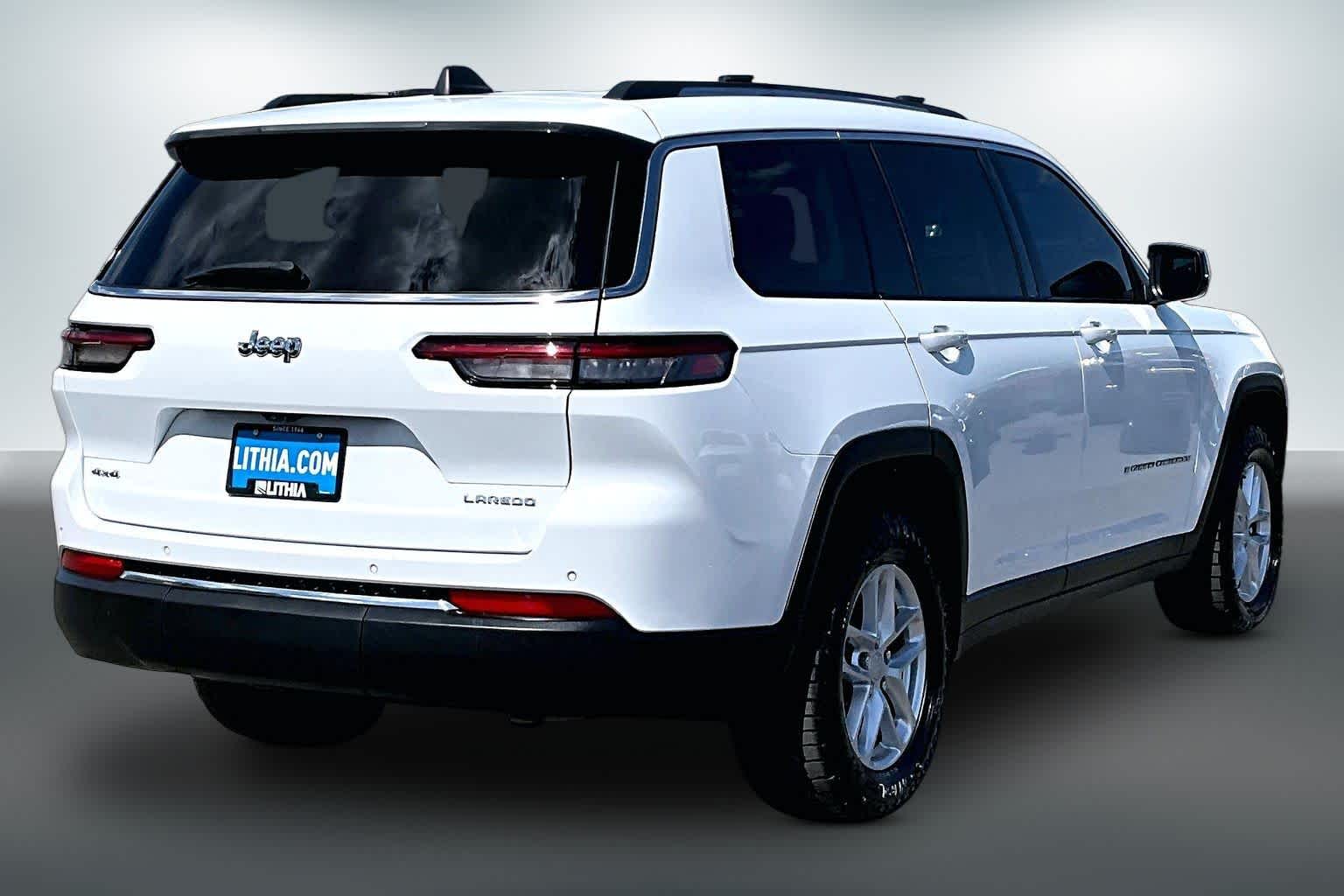 Thumbnail: 2024 Jeep Grand Cherokee L - 22