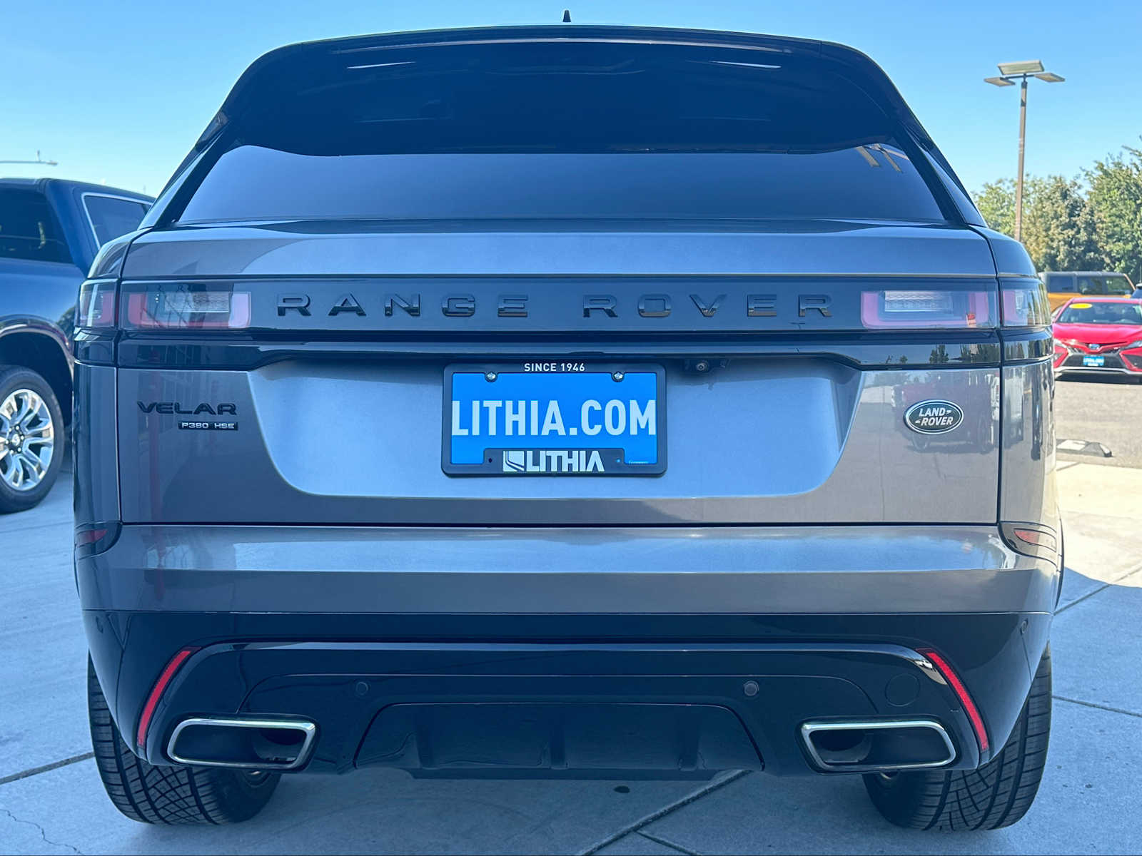 Thumbnail: 2018 Land Rover Range Rover Velar - 6