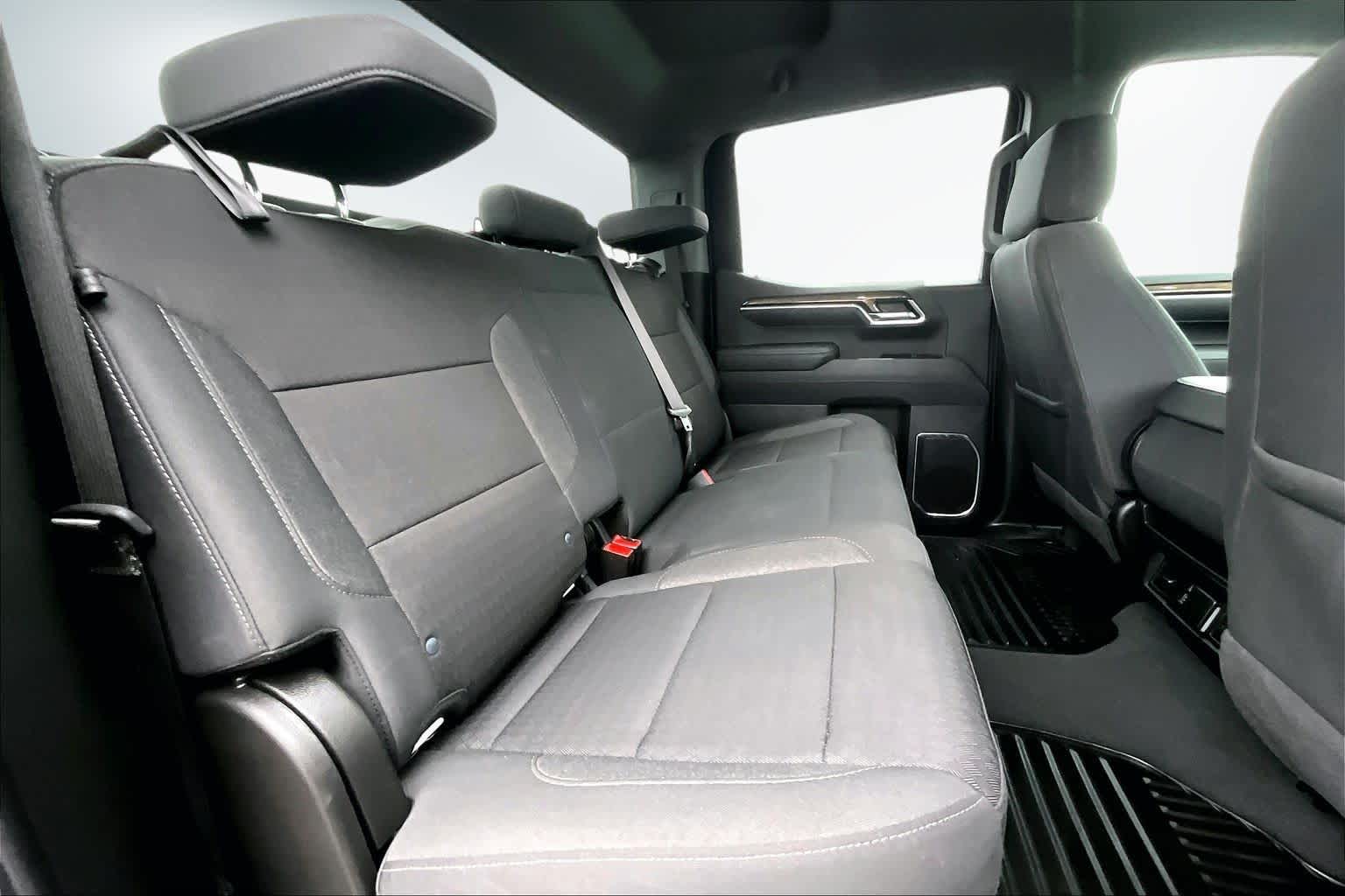 Thumbnail: 2025 Chevrolet Silverado 1500 - 30