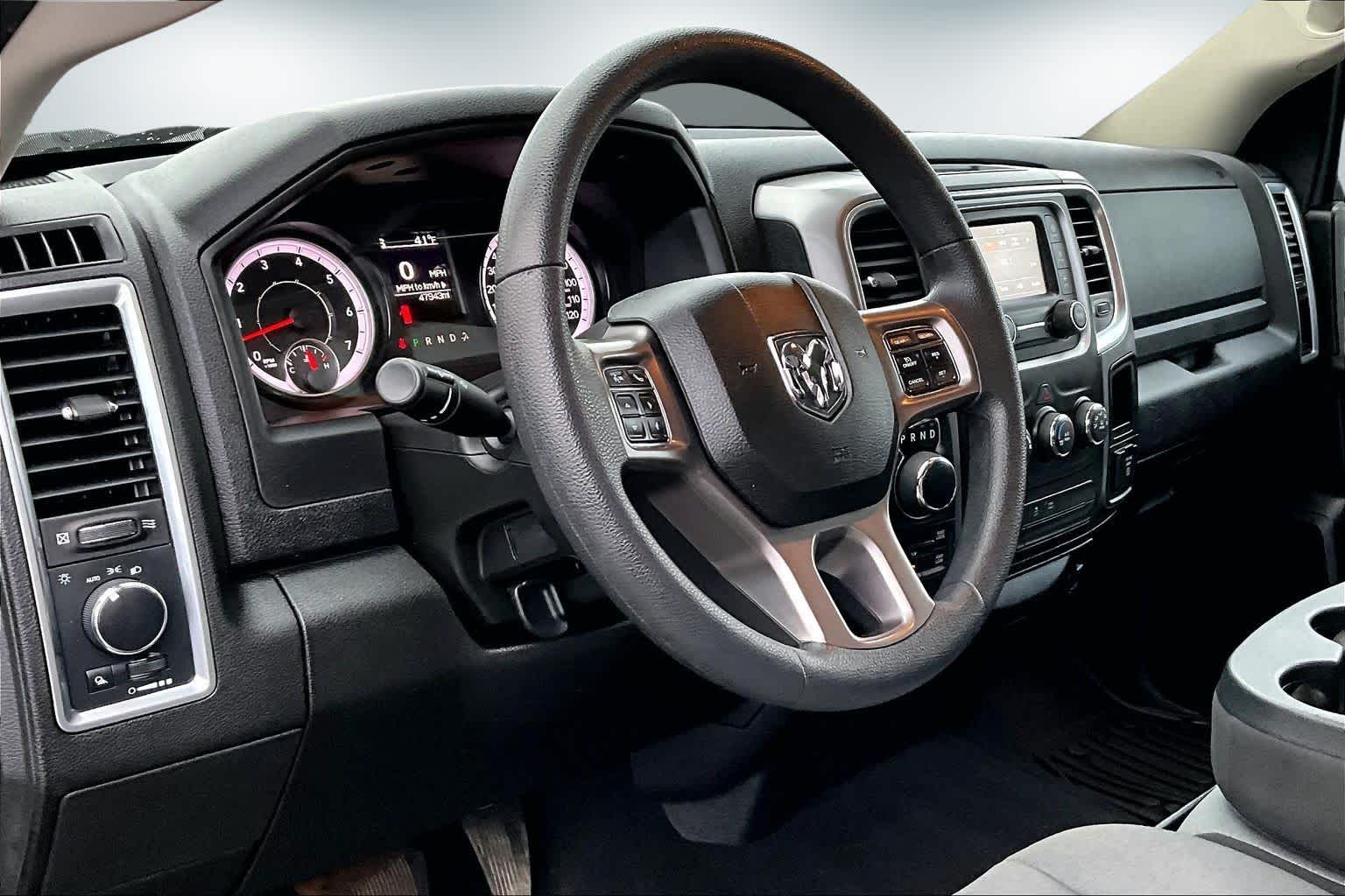 Thumbnail: 2022 RAM 1500 Classic - 2