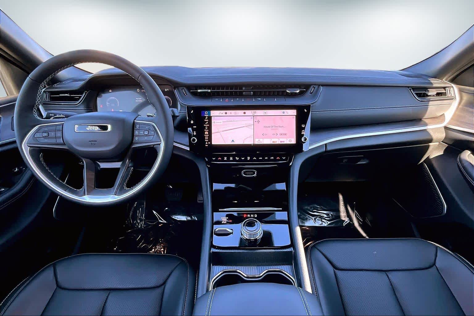 Thumbnail: 2026 Jeep Grand Cherokee - 10