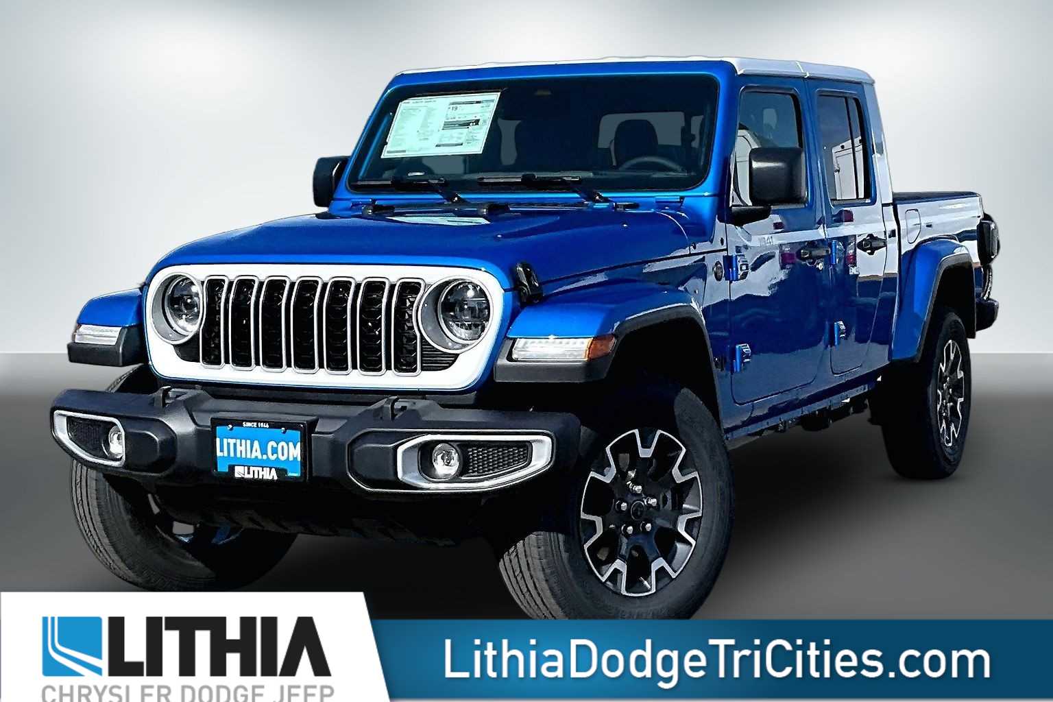 2026 Jeep Gladiator Sahara Auto's photo