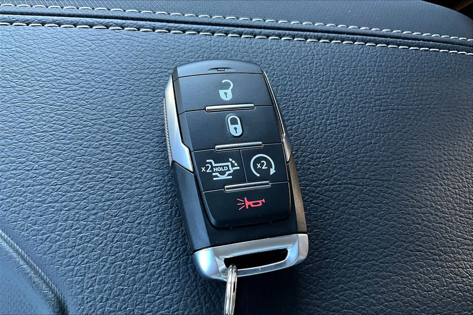 Thumbnail: 2026 RAM 1500 - 18