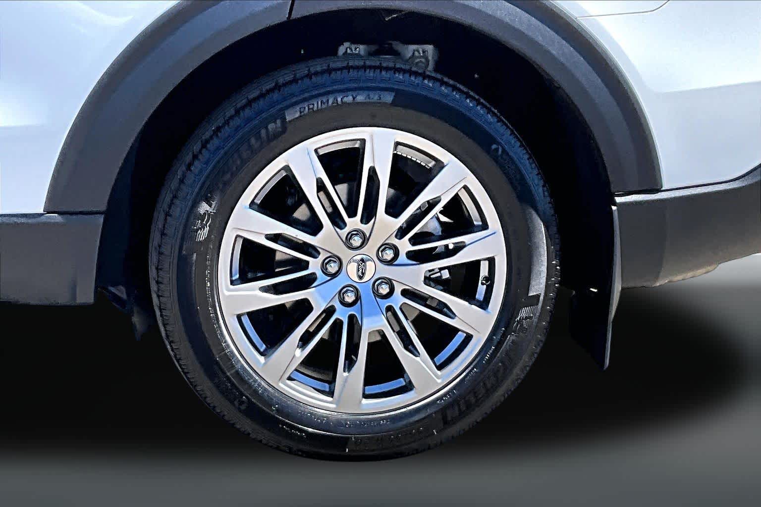 Thumbnail: 2025 Ford Explorer - 33