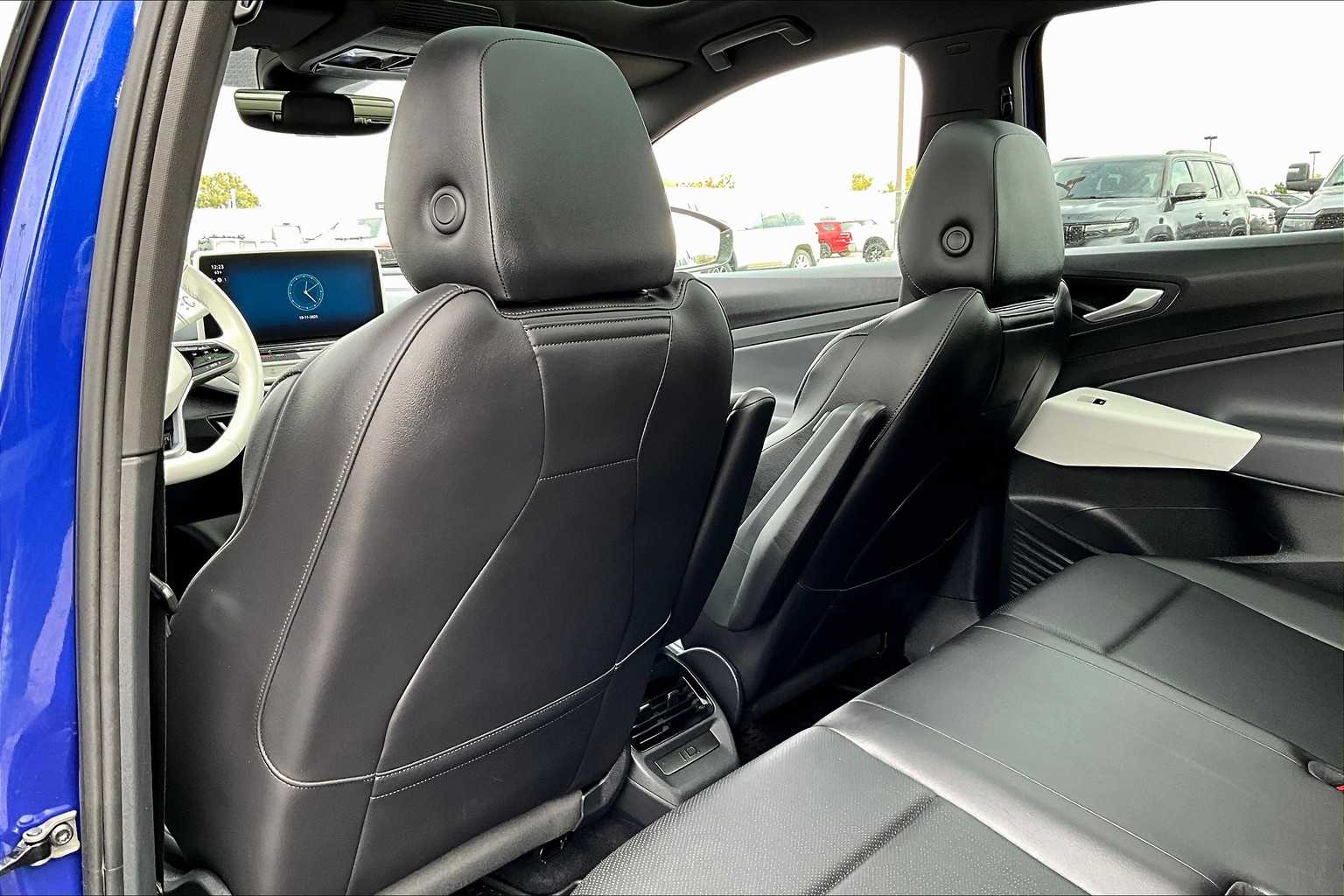 Thumbnail: 2021 Volkswagen ID.4 - 12