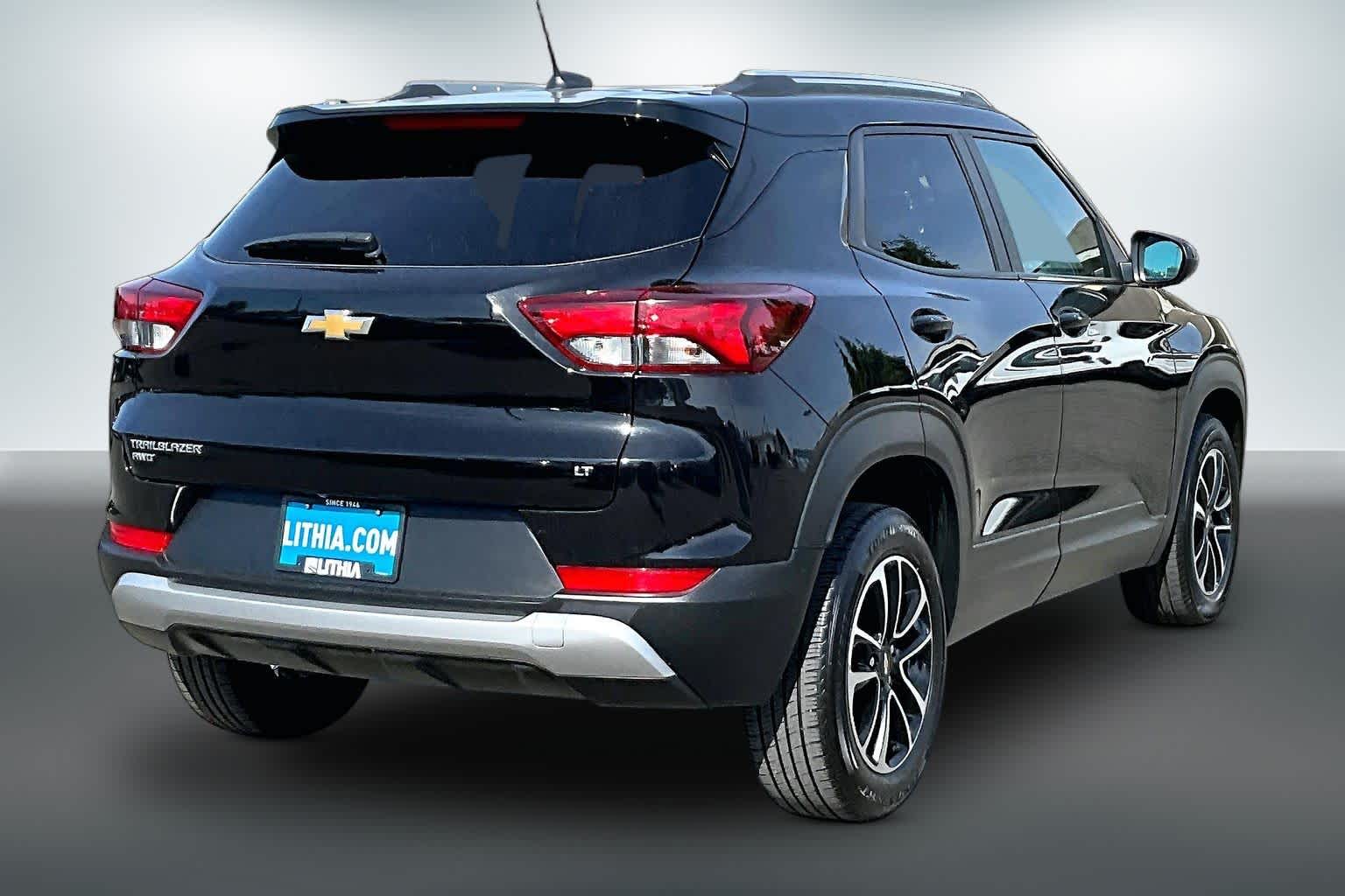 Thumbnail: 2024 Chevrolet TrailBlazer - 19