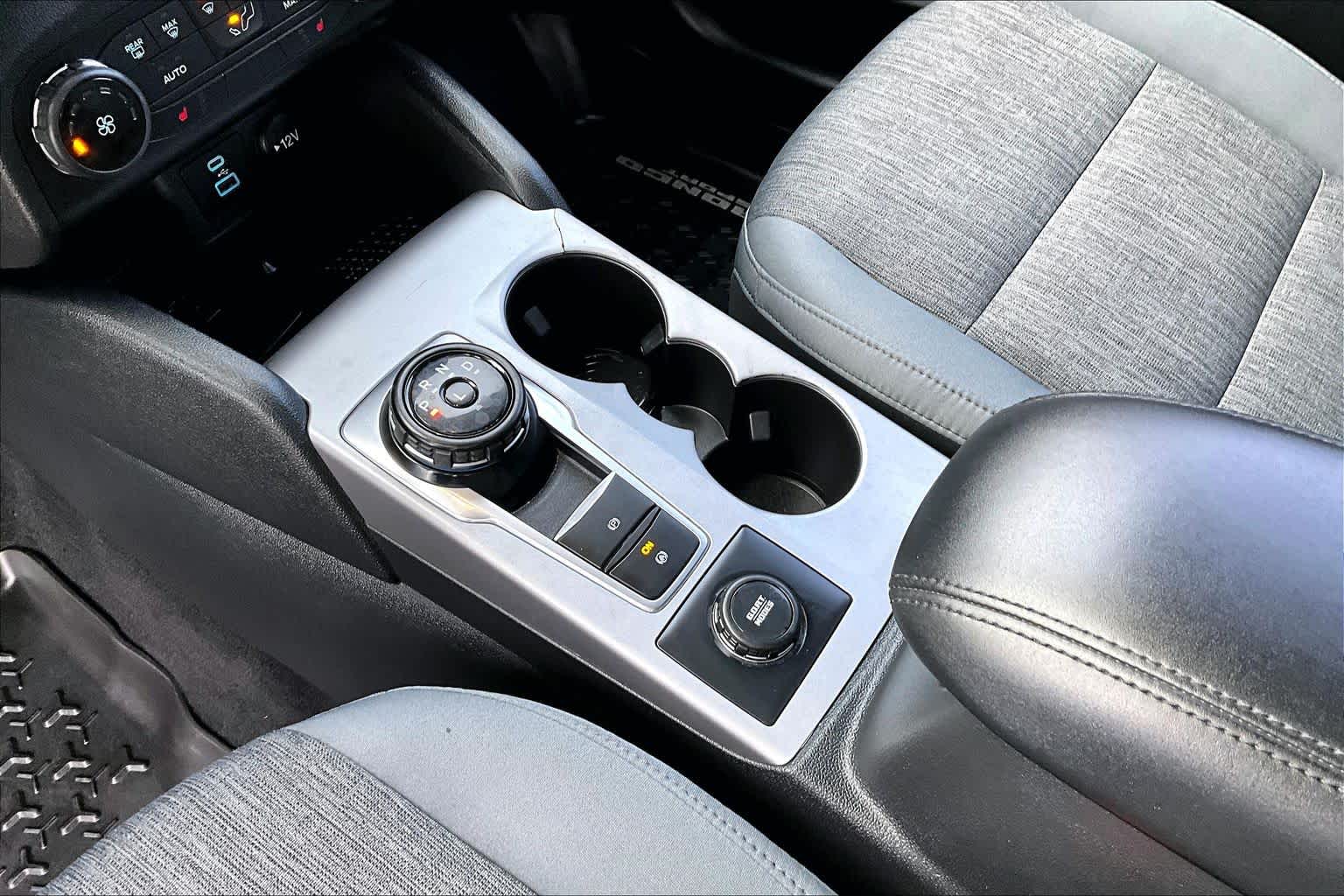 Thumbnail: 2021 Ford Bronco Sport - 16