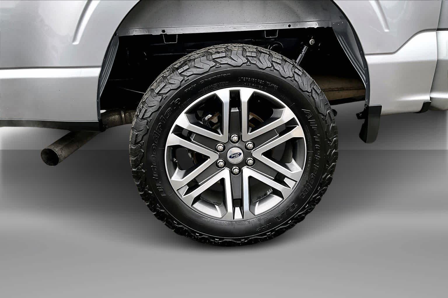 Thumbnail: 2021 Ford F-150 - 36