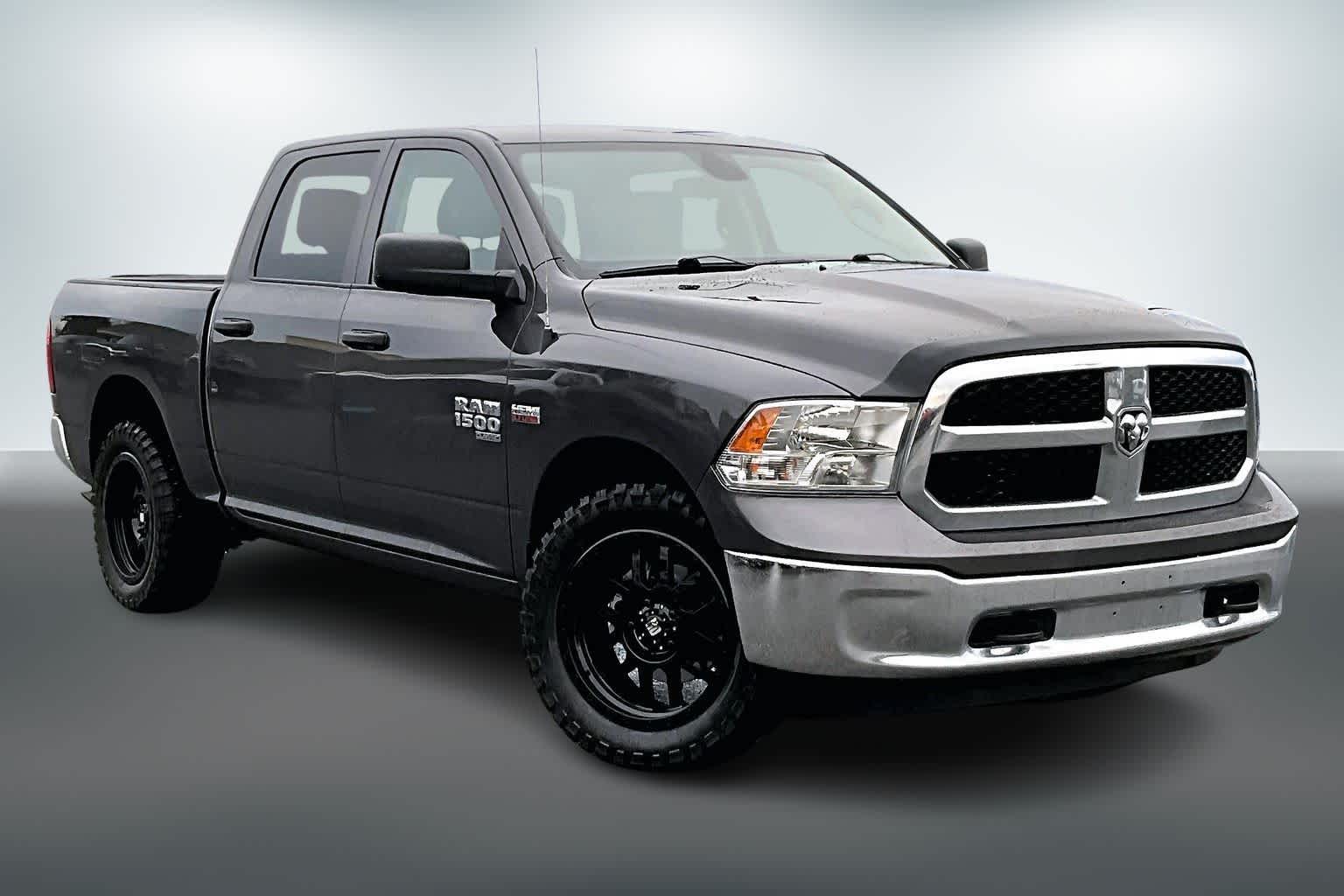 Thumbnail: 2022 RAM 1500 Classic - 21